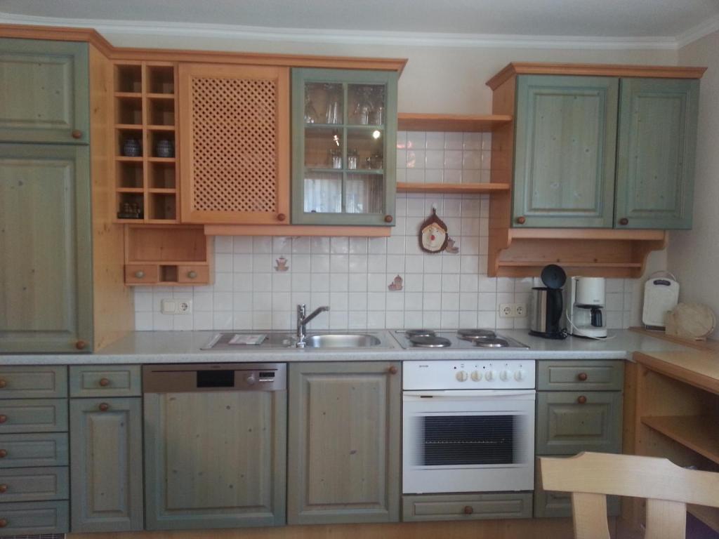 Ferienhaus Resi & Obermoser Kössen Rom bilde